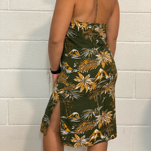 Olive green floral dress - Picture 2 of 3